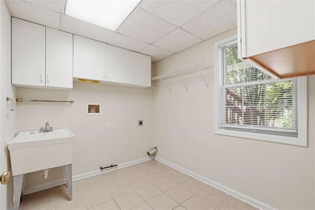 3007 Clove Tree Lane, Woodstock, GA 30189