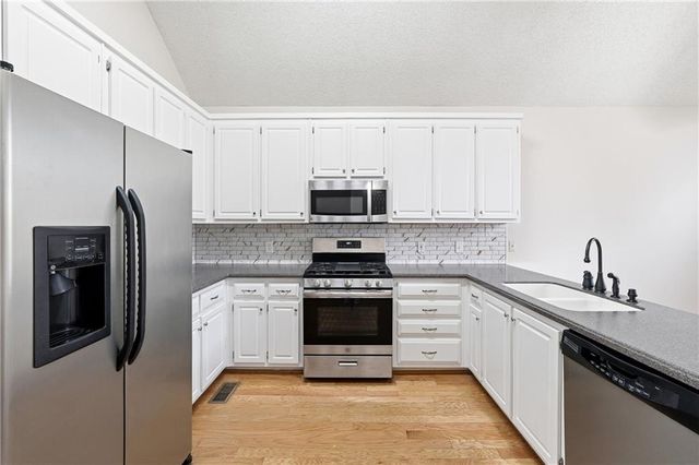 3007 Clove Tree Lane, Woodstock, GA 30189