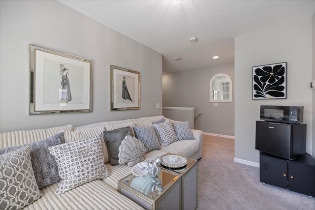 8660 ICE WINE STREET, Sarasota, FL 34238