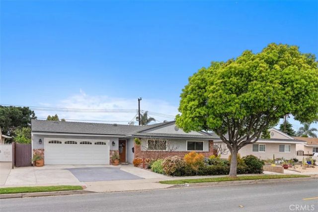 10411 Saint Alban, Cypress, CA 90630