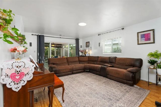 10411 Saint Alban, Cypress, CA 90630