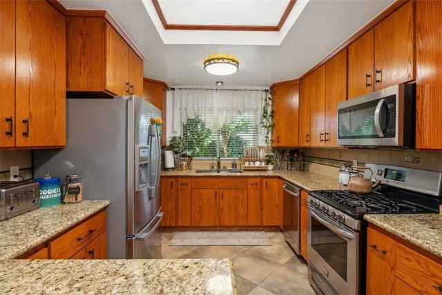 10411 Saint Alban, Cypress, CA 90630