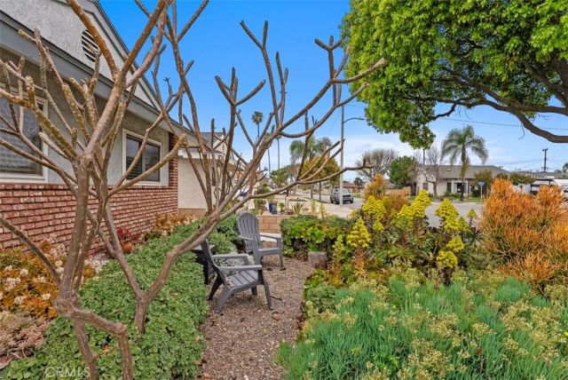 10411 Saint Alban, Cypress, CA 90630