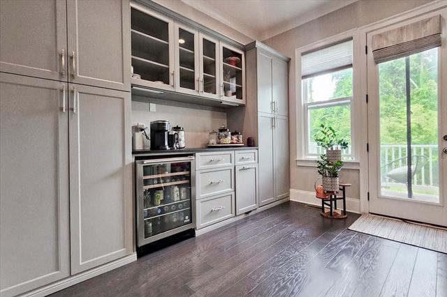 623 Brennan Drive, Decatur, GA 30033
