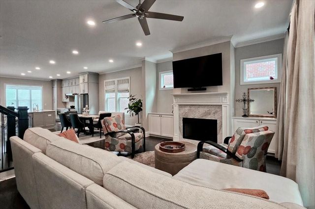 623 Brennan Drive, Decatur, GA 30033