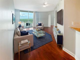 9055 SW 73rd Court 1103, Miami, FL 33156