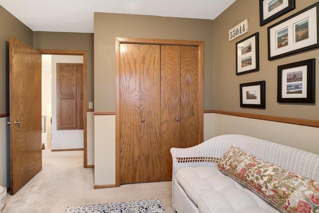 16412 Griffon Trail, Lakeville, MN 55044