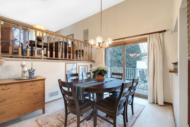 16412 Griffon Trail, Lakeville, MN 55044