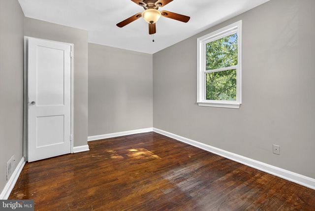 2716 SCHOOL ST, Alexandria, VA 22303
