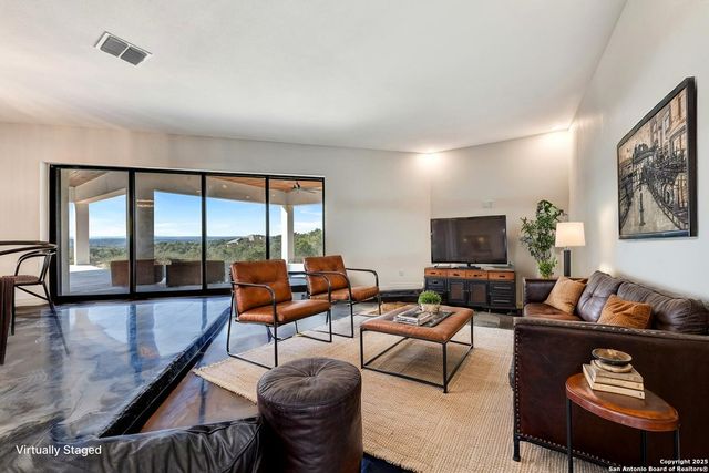 5833 Copper Valley, New Braunfels, TX 78132