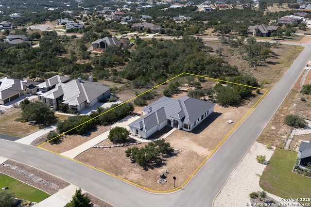 5833 Copper Valley, New Braunfels, TX 78132