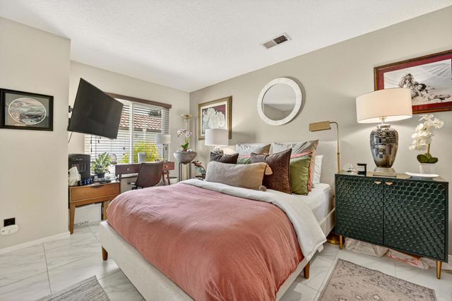 218 Desert Falls Drive E, Palm Desert, CA 92211