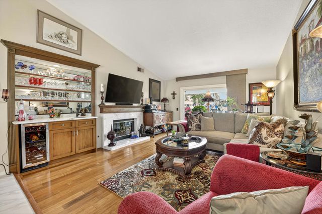 218 Desert Falls Drive E, Palm Desert, CA 92211