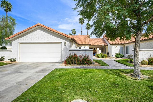 218 Desert Falls Drive E, Palm Desert, CA 92211