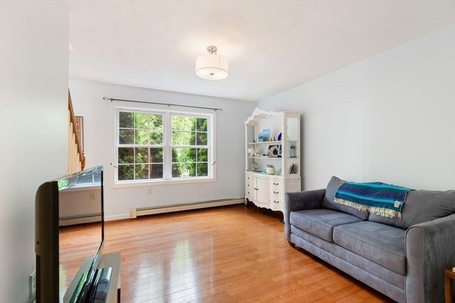 1 C Pigeon Hill Ct C, Rockport, MA 01966