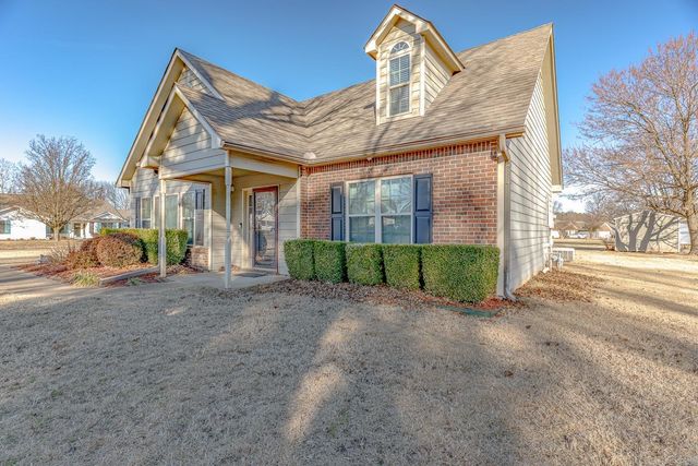 2000 Fox Meadow Lane, Jonesboro, AR 72404