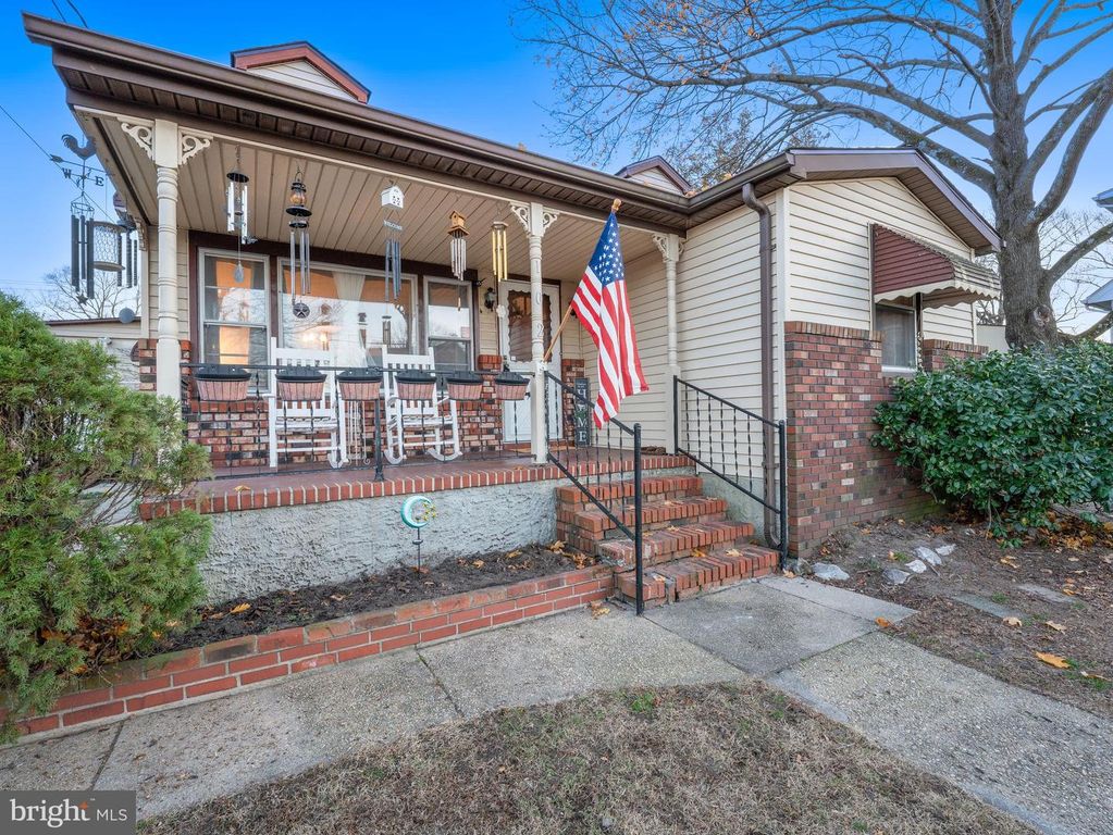 102 QUEEN ANNE RD, Glen Burnie, MD 21060