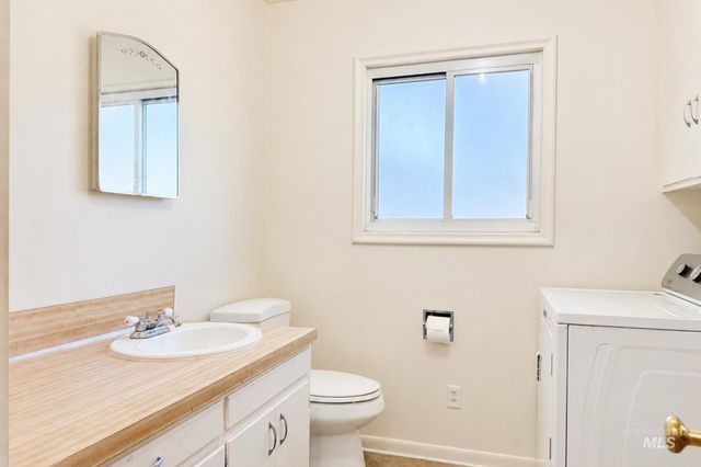 312 Crescent Dr, Caldwell, ID 83605