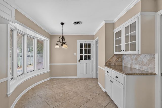 622 Cumberland Drive, Shreveport, LA 71106