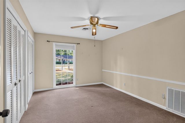 622 Cumberland Drive, Shreveport, LA 71106