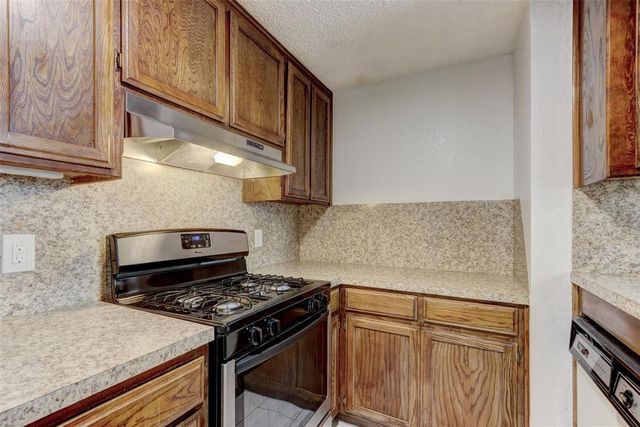 2121 Meench Drive, Oklahoma City, OK 73170