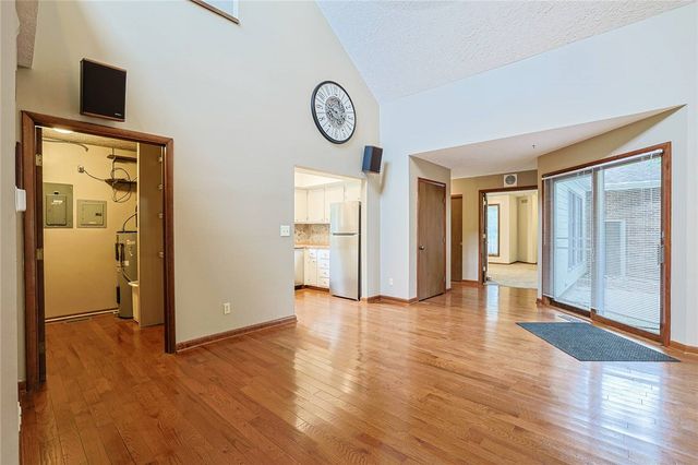 9040 S Normandy Lane, Washington Twp, OH 45458