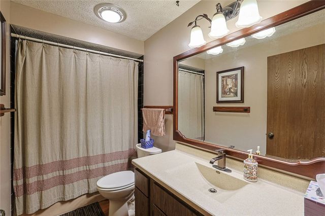 9040 S Normandy Lane, Washington Twp, OH 45458