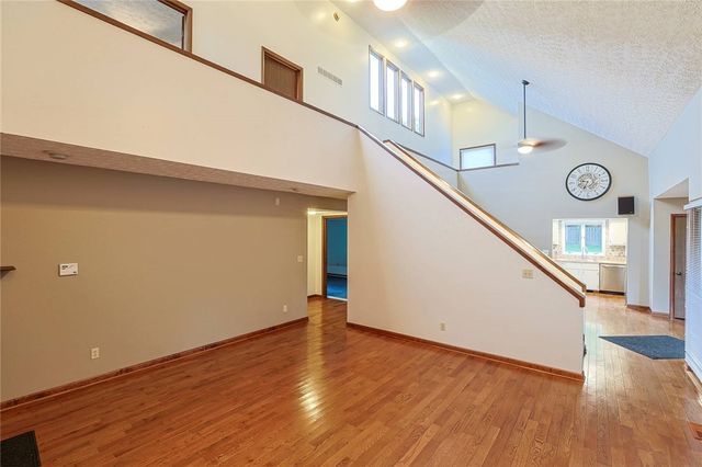 9040 S Normandy Lane, Washington Twp, OH 45458