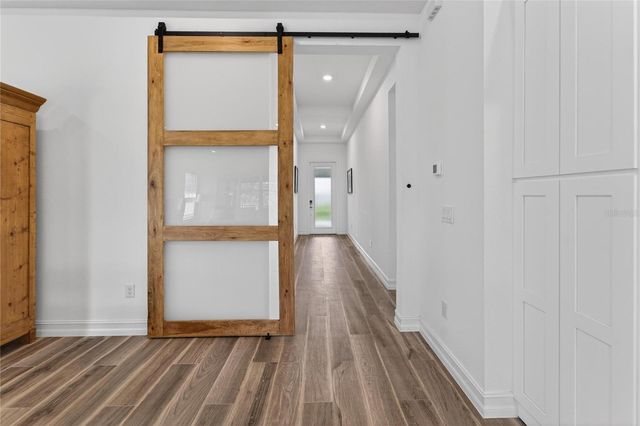 1071 SEAGRAPE DRIVE, Ruskin, FL 33570