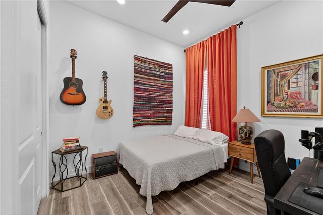 1071 SEAGRAPE DRIVE, Ruskin, FL 33570