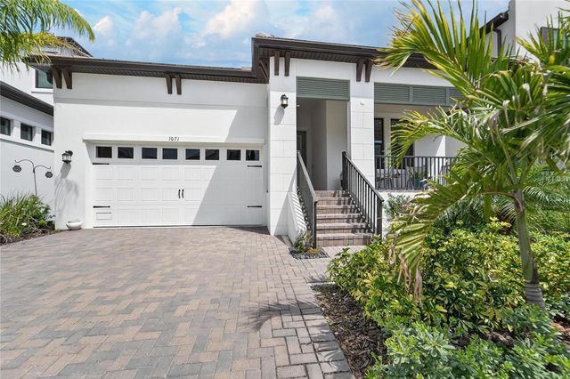 1071 SEAGRAPE DRIVE, Ruskin, FL 33570