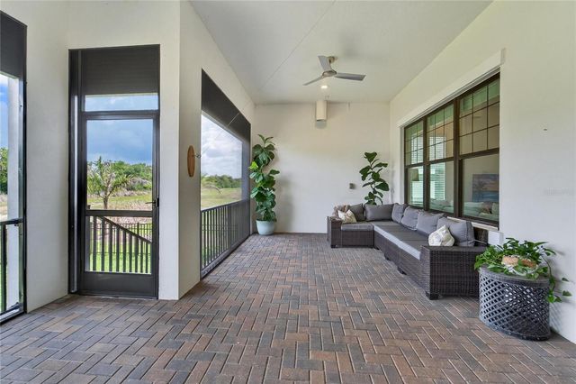 1071 SEAGRAPE DRIVE, Ruskin, FL 33570