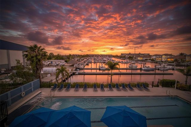 1071 SEAGRAPE DRIVE, Ruskin, FL 33570