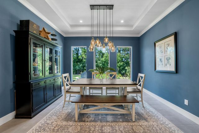 9010 Valley Oak Place, Jupiter, FL 33478
