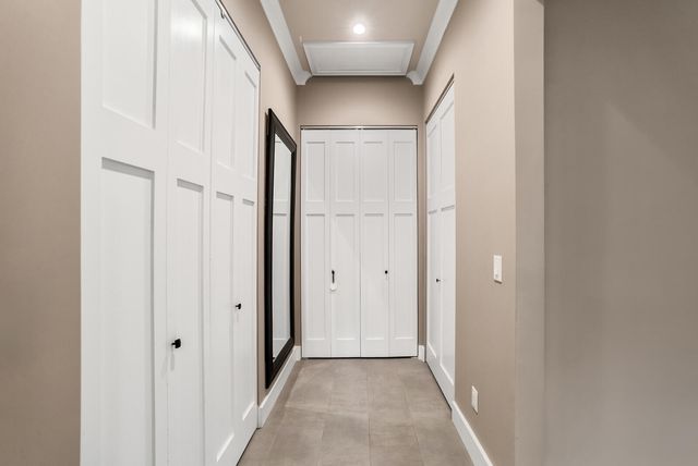 9010 Valley Oak Place, Jupiter, FL 33478