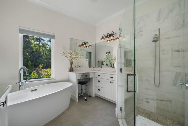 9010 Valley Oak Place, Jupiter, FL 33478