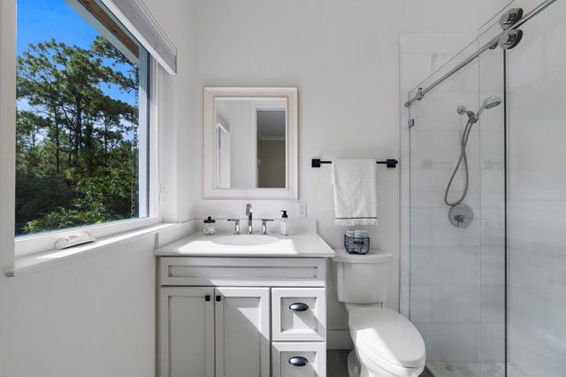 9010 Valley Oak Place, Jupiter, FL 33478