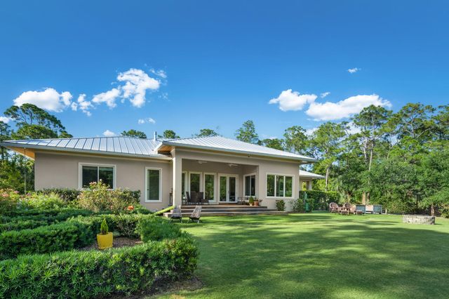 9010 Valley Oak Place, Jupiter, FL 33478