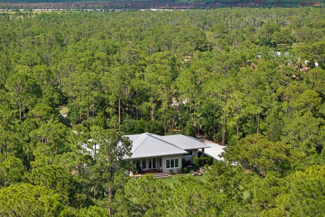 9010 Valley Oak Place, Jupiter, FL 33478
