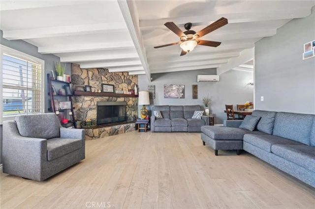 13631 Richardson Way, Westminster, CA 92683