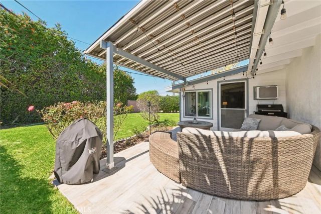 13631 Richardson Way, Westminster, CA 92683