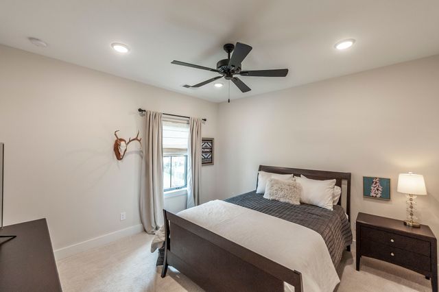 1305 Twin Springs Dr, Brentwood, TN 37027