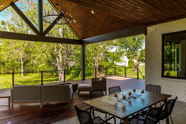 1305 Twin Springs Dr, Brentwood, TN 37027