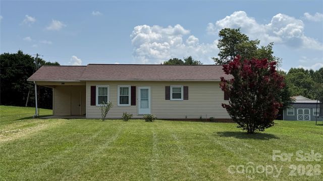 4072 Beach Road, Hudson, NC 28638