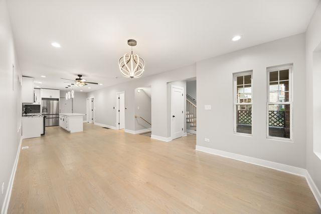 6748 S INDIANA Avenue, Chicago, IL 60637