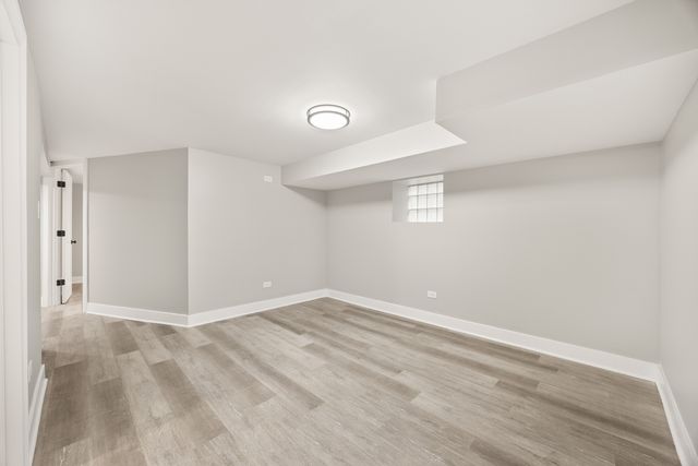 6748 S INDIANA Avenue, Chicago, IL 60637