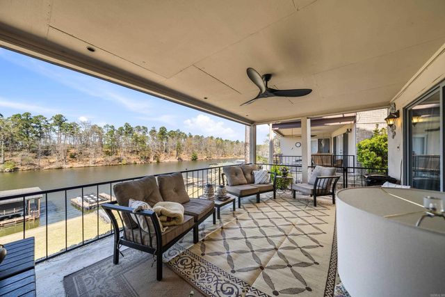 1222 Twin Points Road, Hot Springs, AR 71913