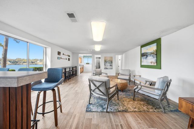 1222 Twin Points Road, Hot Springs, AR 71913