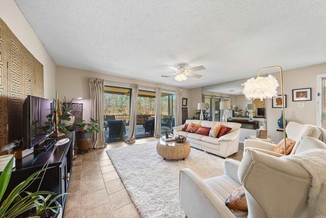 1222 Twin Points Road, Hot Springs, AR 71913