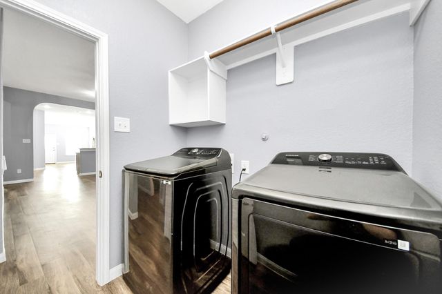 2335 Spring Hollow Drive, Baytown, TX 77521